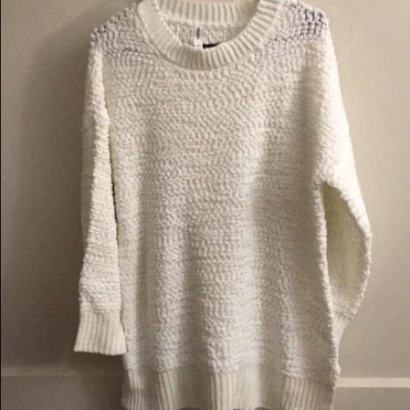 Ivory Popcorn Sweater (only 2X left) - Picture 2 of 2